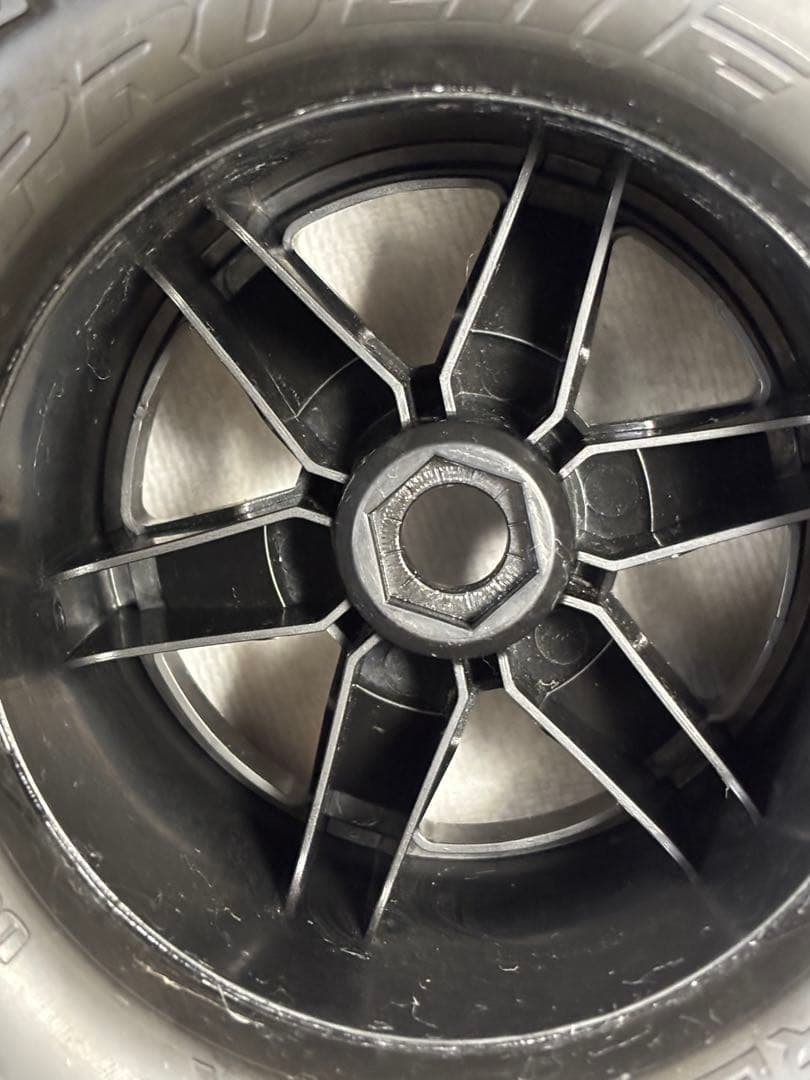 PRO LINE TRENCHER X 1/8 用タイヤホイール 17ミリ ハブ