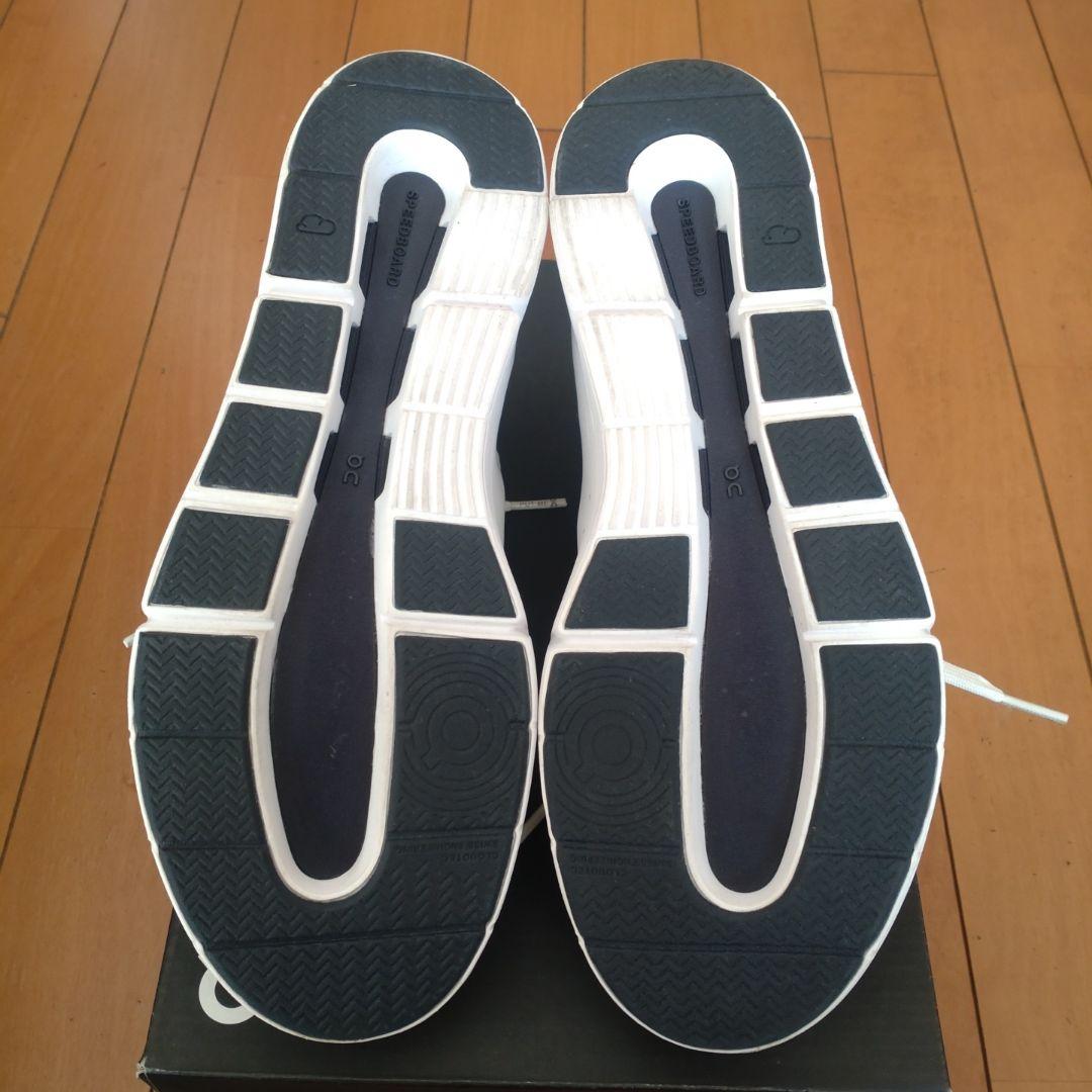 オン　On ロジャー　アドバンテージ　26.5cm ホワイト/濃紺