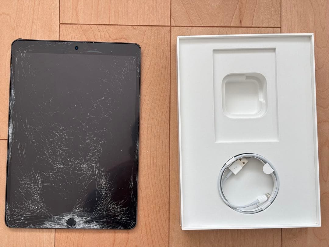 【ジャンク】　iPad Air 第3世代 Wi-Fi 256GB iPad Air 第3世代 64GB ゴールド MUUL2J／A Wi-Fi [64GB] Apple