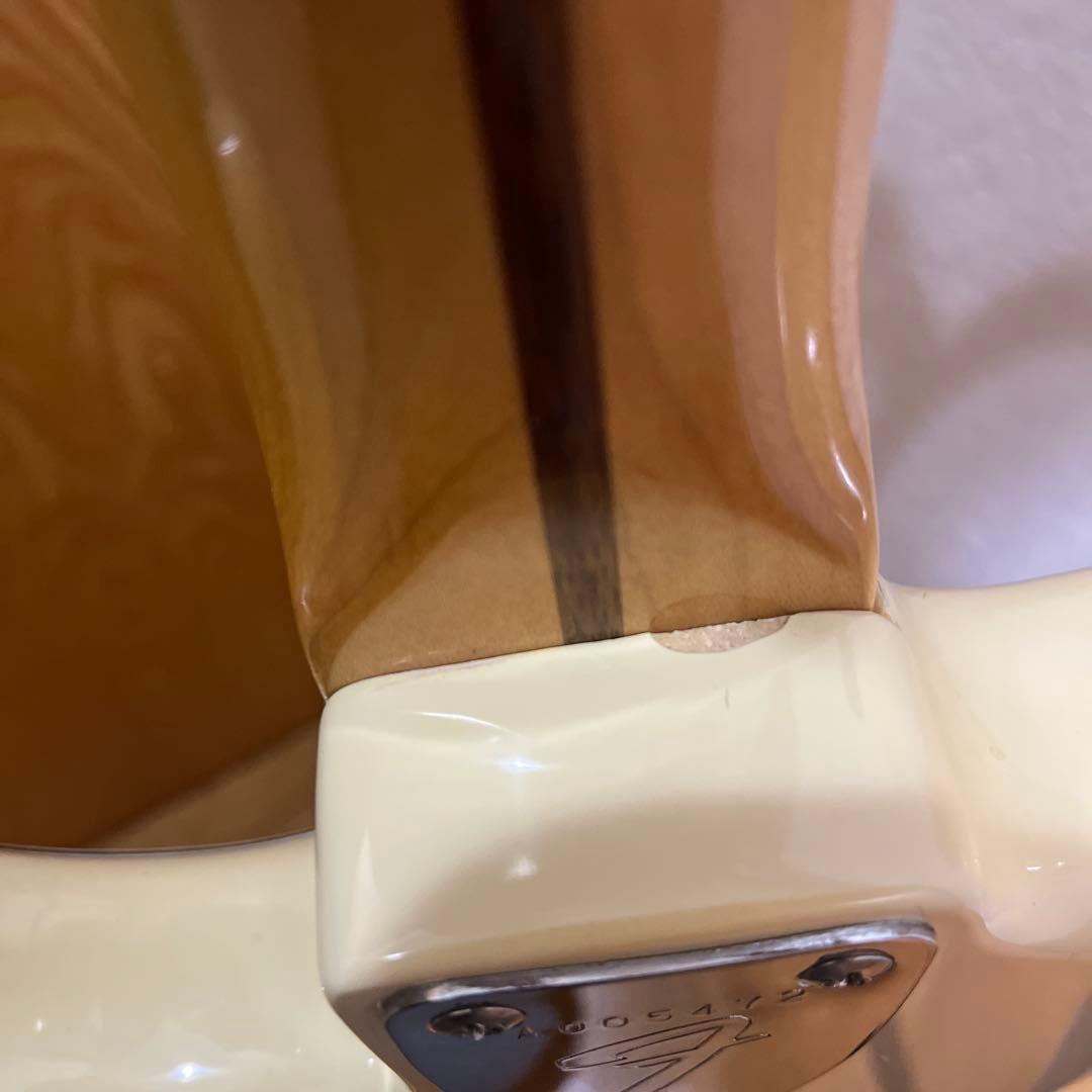 Squier CST-30 ストラトキャスター