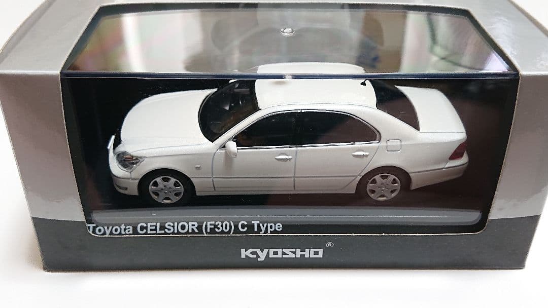 京商 1/43 トヨタ セルシオ 30後期 ホワイトパール 京商 1/43 トヨタ セルシオ 30後期 ホワイトパール - メルカリ