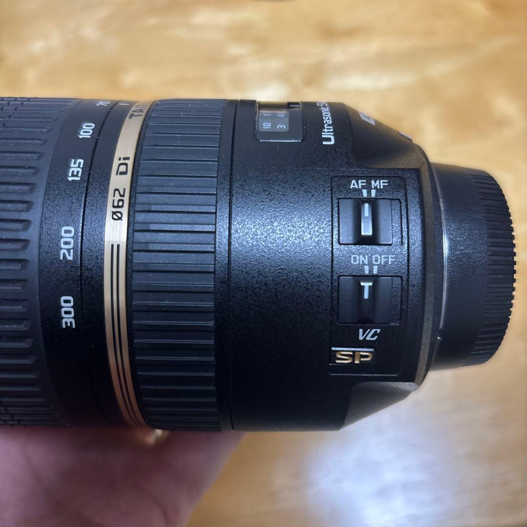FマウントTAMRON SP70-300mm F/4-5.6 Di VC USD