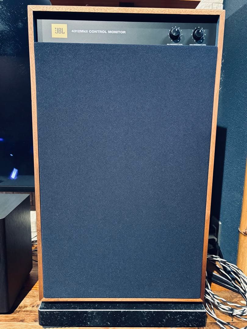 KUROJBL4312MkⅡWX 右側のみ　美品ガリなし元箱ありオマケ付き