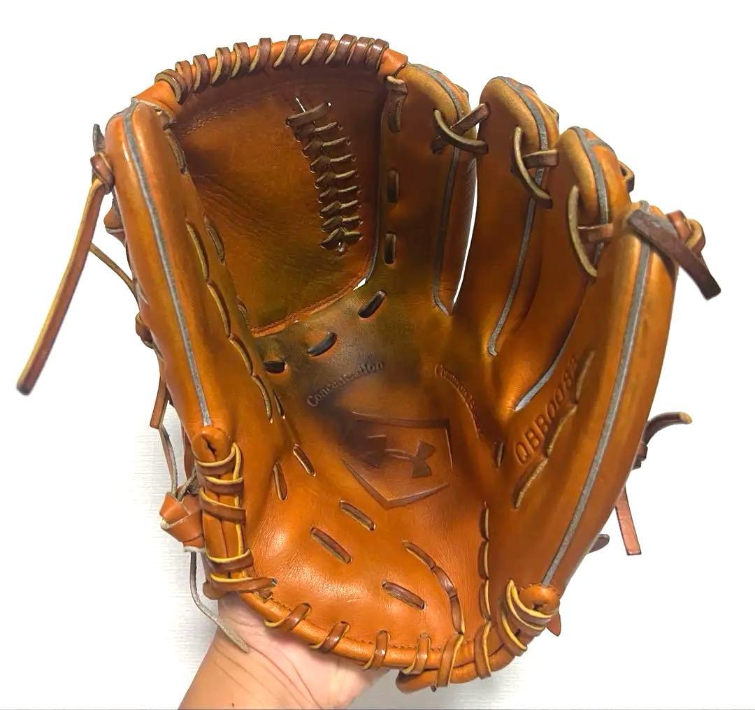 アンダーアーマー 硬式グローブ 投手用 (金子千尋モデル) - メルカリ