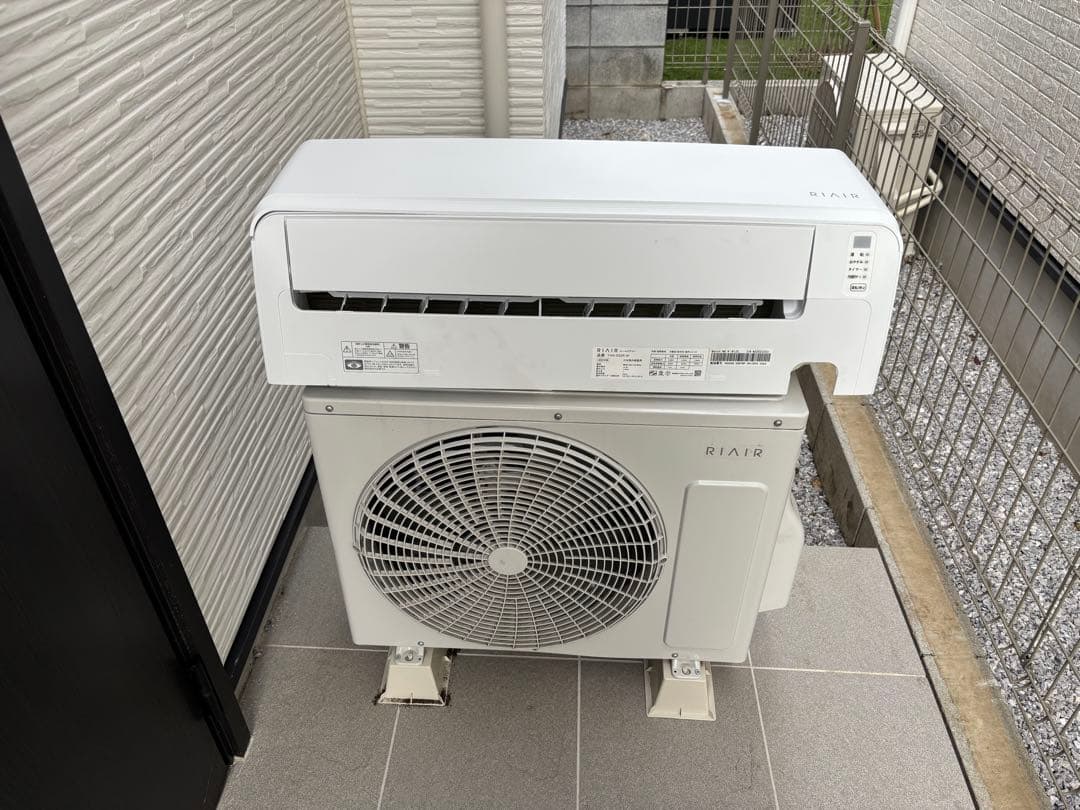 2025年製　引き取り可　RIAIR エアコン　6〜9畳用　100V エアコン 2025年 白くまくん XBKシリーズ スターホワイト RAS