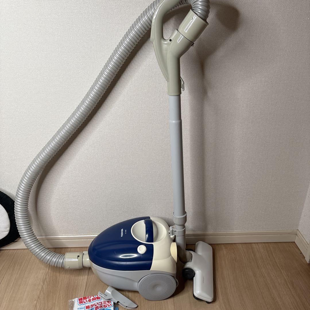 TOSHIBA 紙パック式 掃除機 VC-D50K 2017年製 - メルカリ