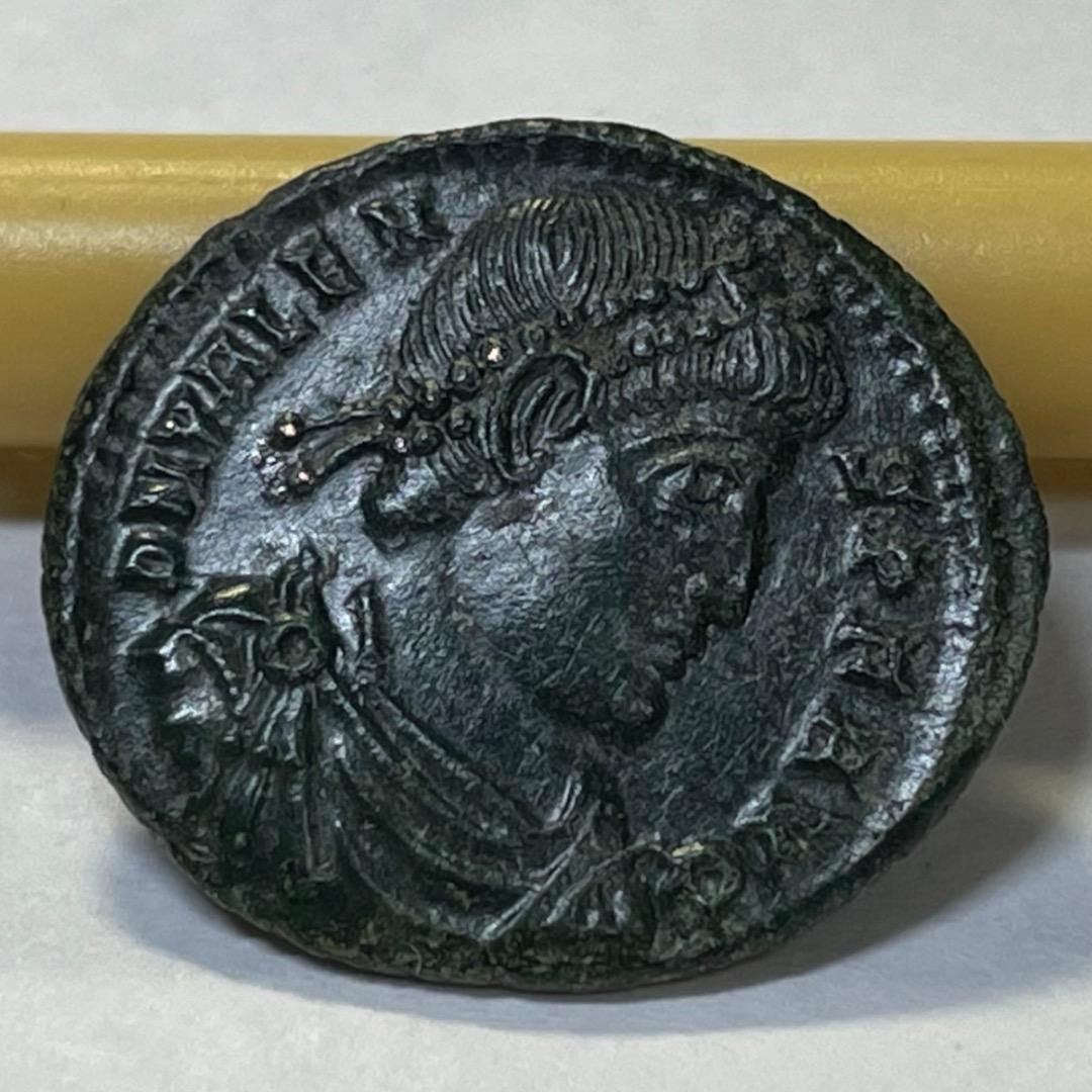 古代ローマ コイン】364-367年 ウァレンス シサク 捕虜 - メルカリ