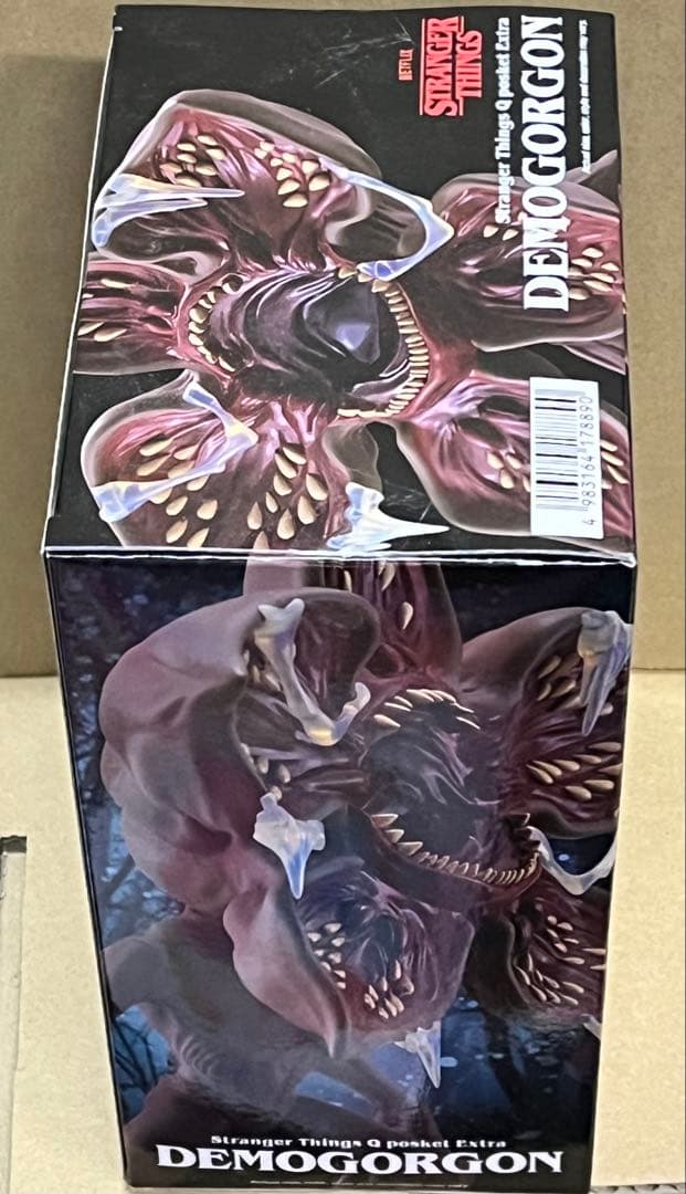 ラスト1点 キューポスケット　エクストラ　ストレンジャーシングス　デモゴルゴン