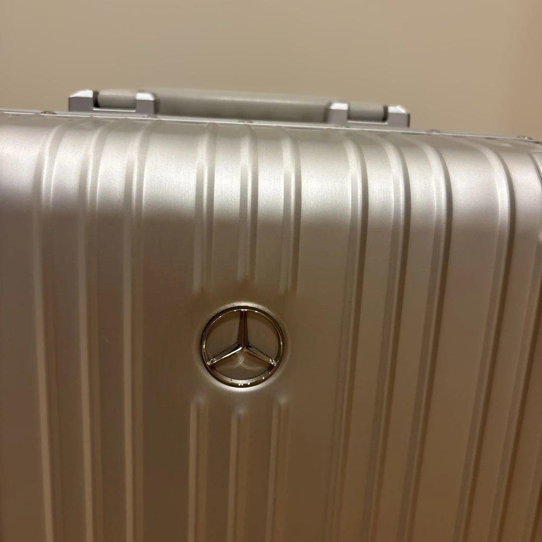 メルセデス・ベンツ オリジナル アルミケースシルバー 取扱説明書