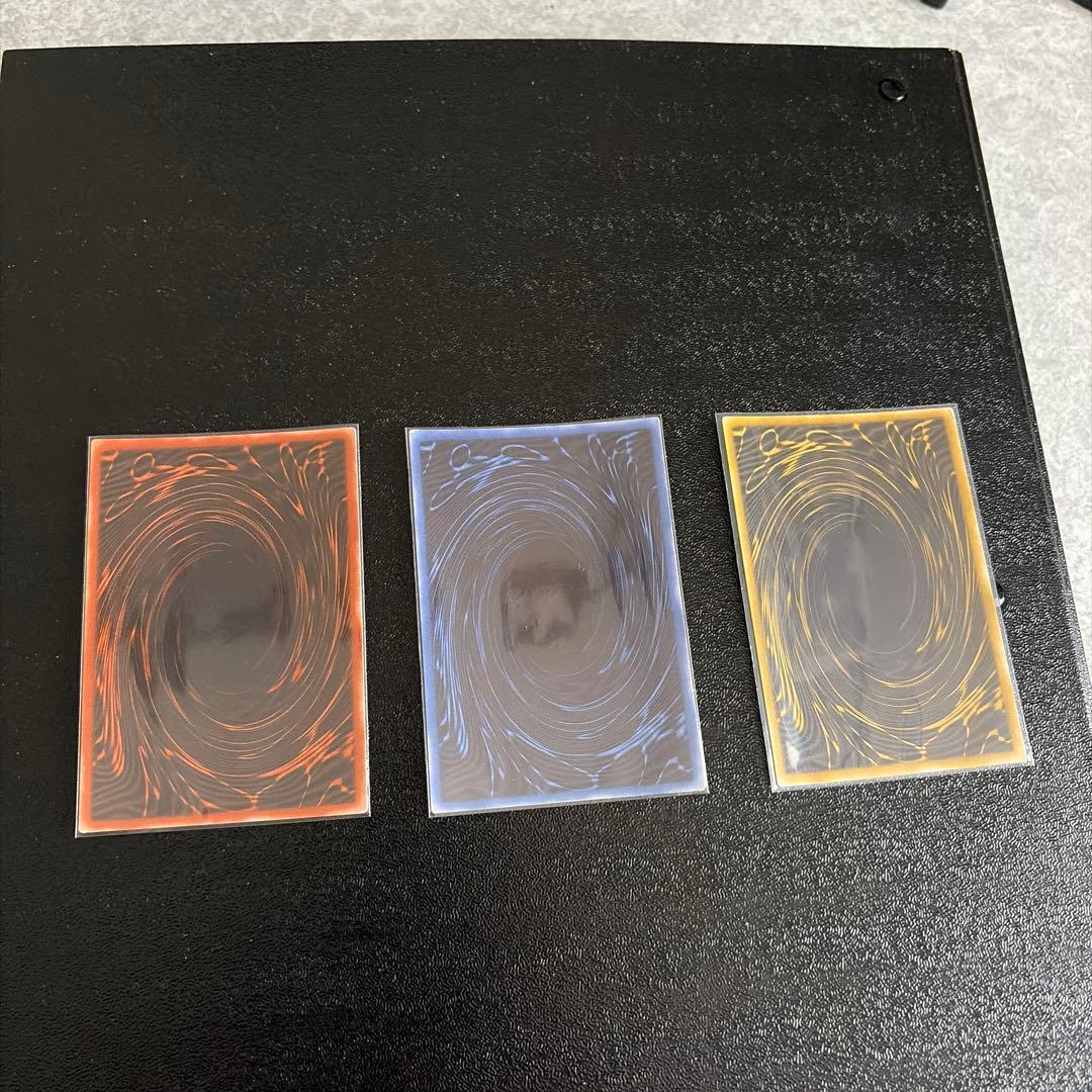 遊戯王　三幻神初期シークレット　3枚セット　G4