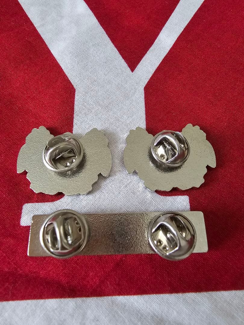 BULLMOOSE ピンバッジ