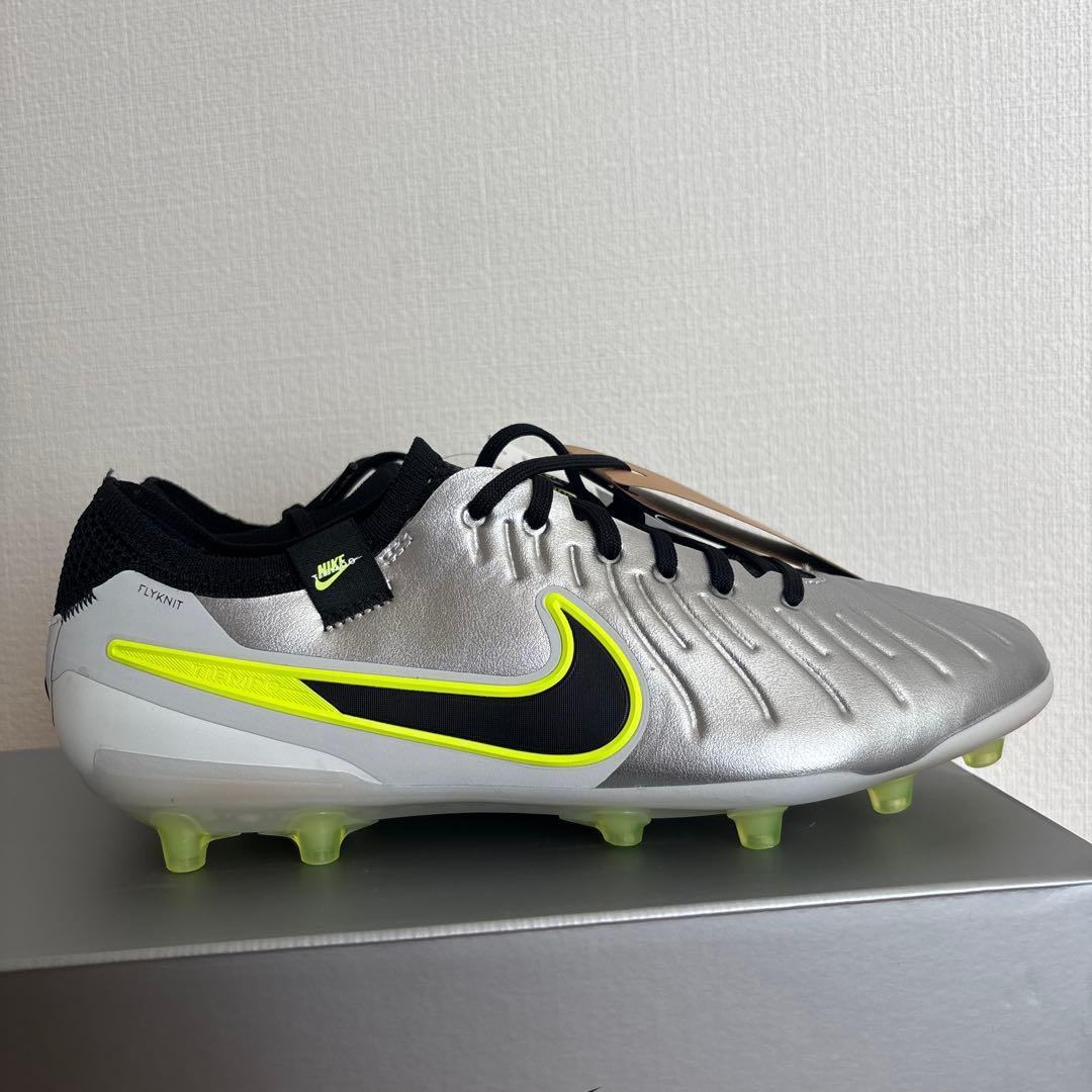 26.5cm　ナイキ　サッカー　スパイク　ティエンポ レジェンド 　DV4330