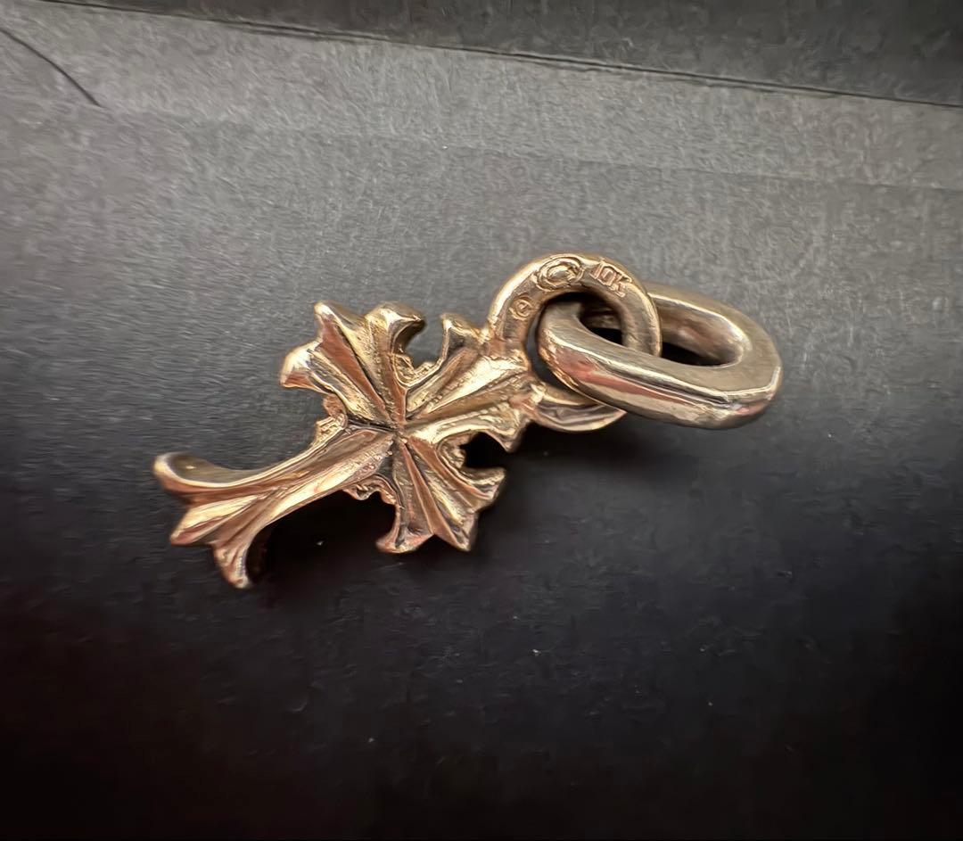 マ*ル様 ガボラトリー10k Gold 1/16 Grooved Cross - メルカリ