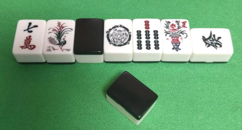 ★虎牌★雀鬼★背黒（希少カラー・激レア）麻雀牌