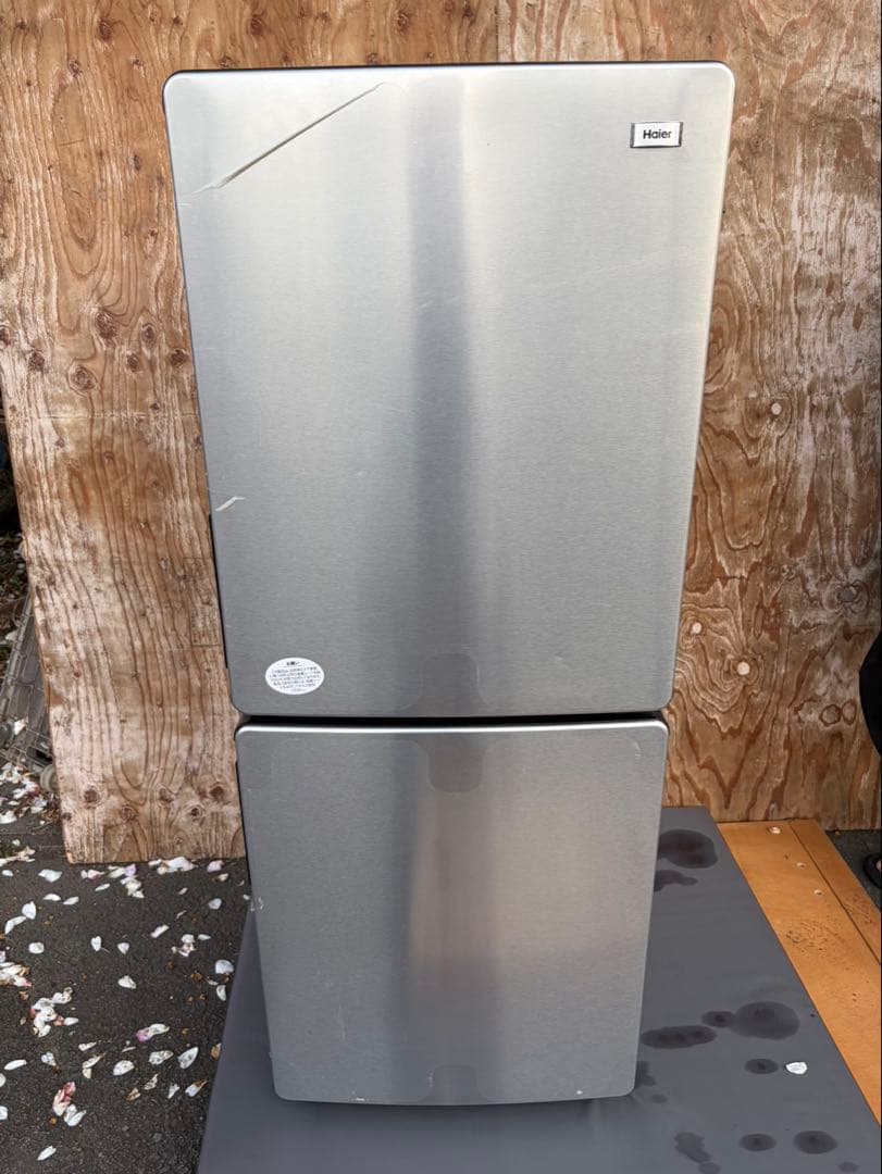 ハイアール　冷凍冷蔵庫148L 2021年製 Haier（ハイアール） 148L 冷蔵庫 右開き 2ドア 電子レンジが置ける