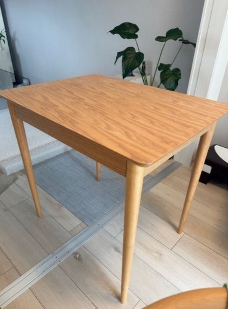 最終値下げNOCE ダイニングテーブル BF6127R オーク 80×60cm ダイニングテーブルBF6127R【送料無料】 オーク | NOCEノーチェ 家具