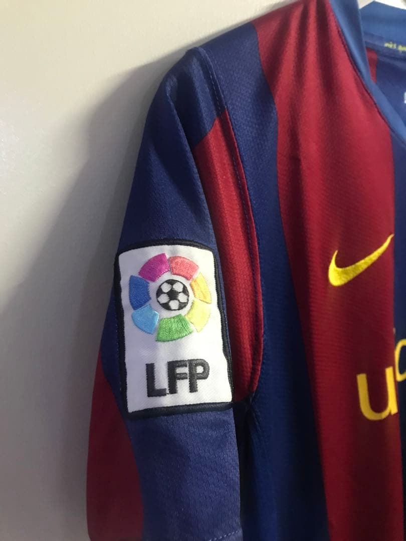 ナイキ バルセロナ カンプノウ50周年ユニフォーム メッシ #10 SN137