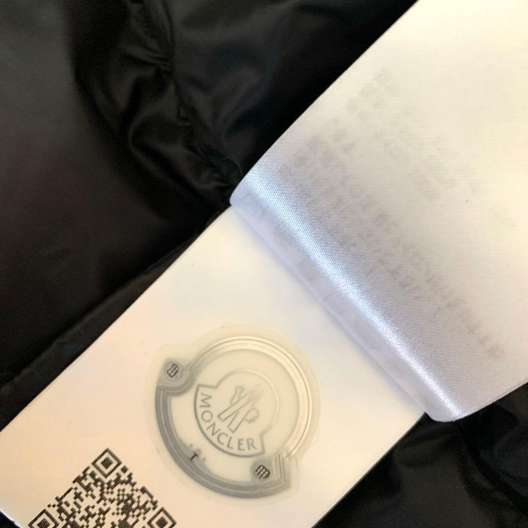 《美品》モンクレール　ダウンコート　ダウンジャケット