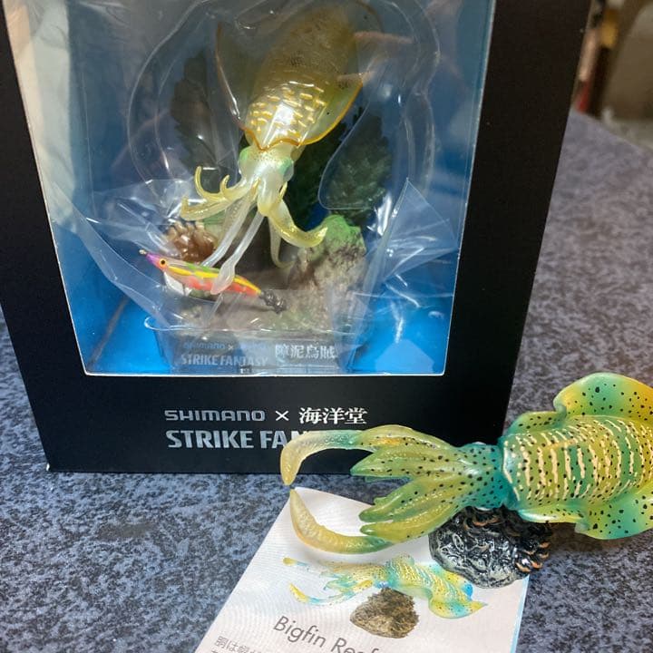 SHIMANO×海洋堂 STRIKE FANTASY アオリイカ 2体セット - メルカリ