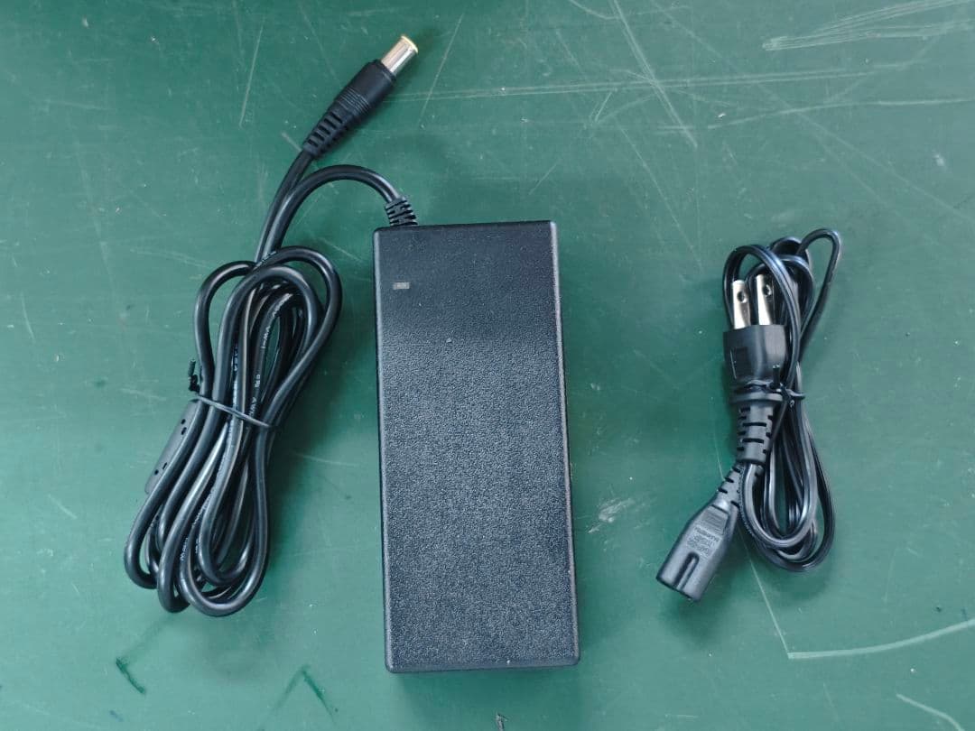 Jackery 700 ポータブル電源 (704.6wh)②