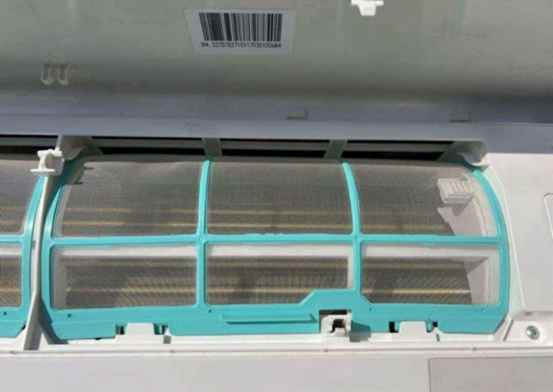 【高年式】2021年式 2.2kw 東芝 エアコン RAS-H221M (W)