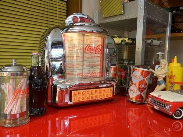 コカコーラ アメリカンダイナー ジュークボックス型ラジオ ビンテージ アメグラ