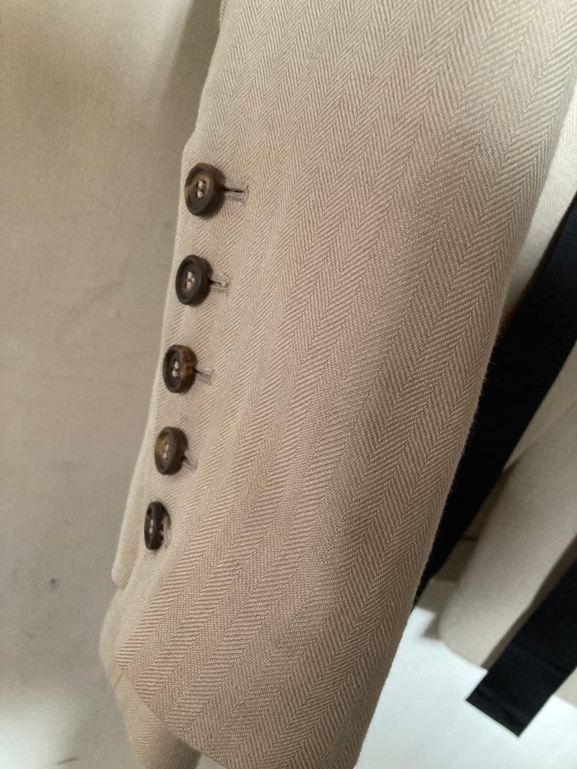 ✴︎You are Hana様 専用✴︎BRUNELLO CUCINELLIスーツ - メルカリ