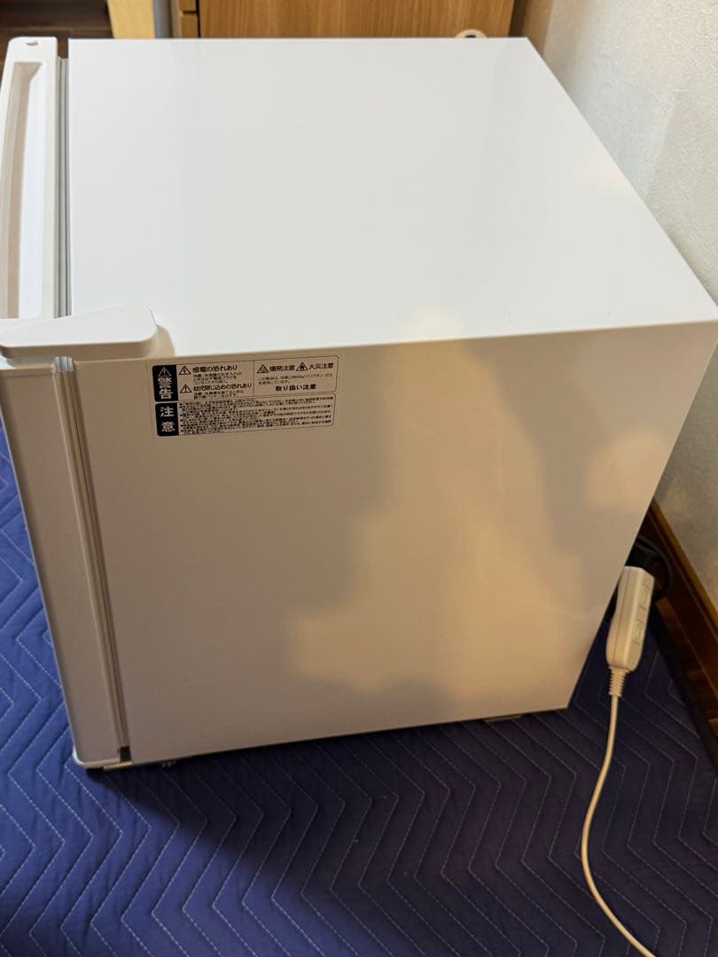 《展示品・未使用品》アビデラックス　45L小型冷蔵庫　AR-49 2025年製