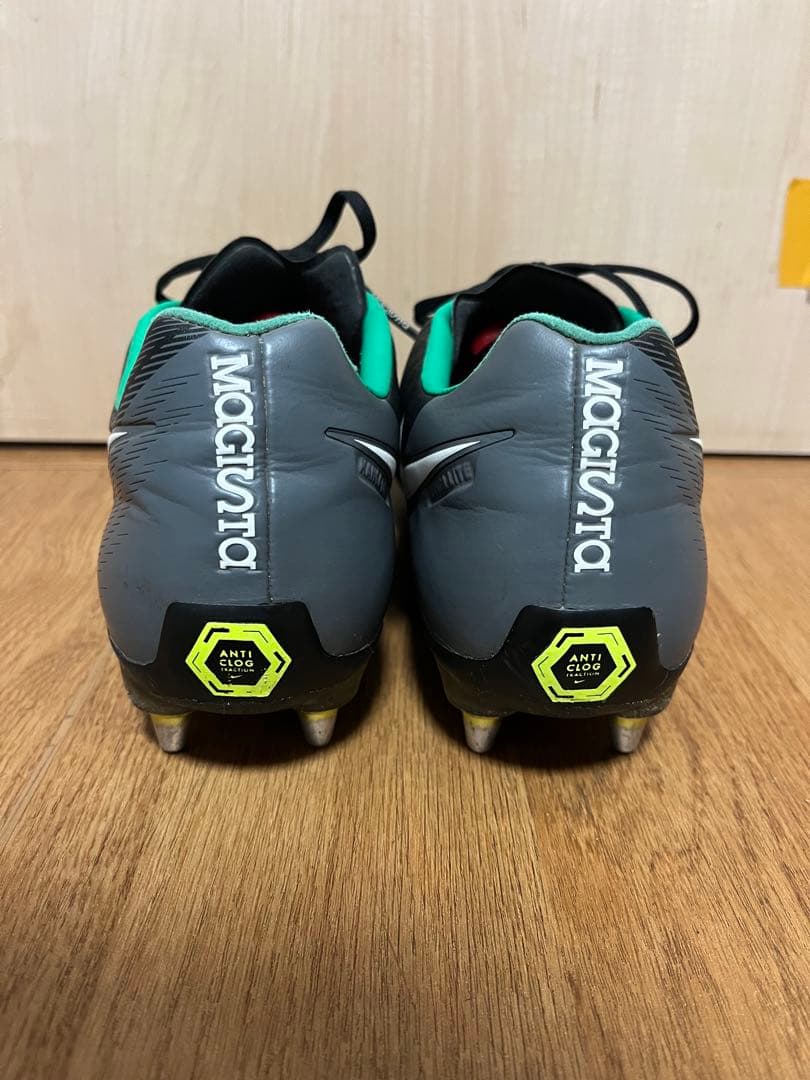 NIKE マジスタオーパス SG 27.5cm
