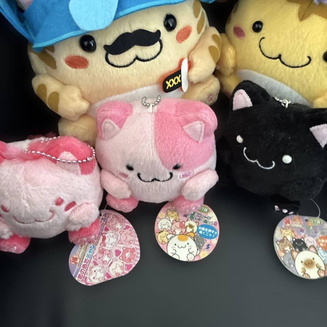 右上！まるねこCLUB マスコットボールチェーン付き 猫 マスコット大量