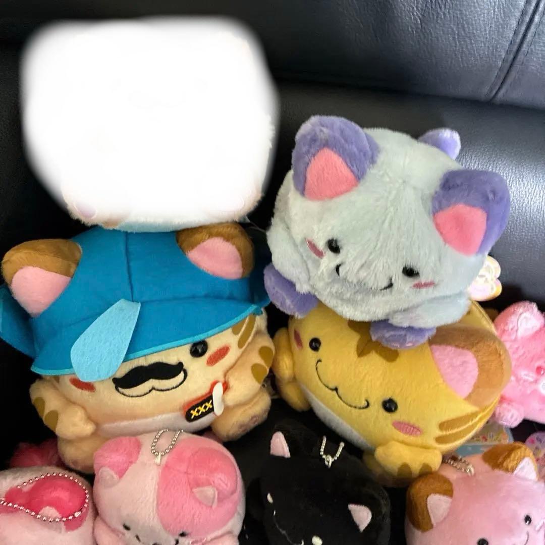 右上！まるねこCLUB マスコットボールチェーン付き 猫 マスコット大量