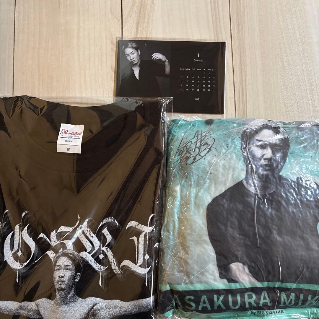 非売品・BIO SKIN LAB】朝倉未来3点セット - メルカリ