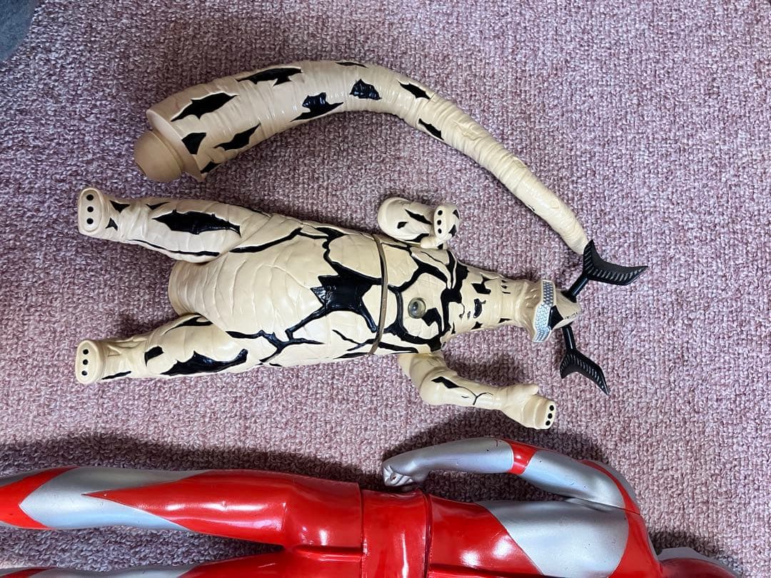 仮面ライダー・ウルトラマンフィギュアセット - メルカリ