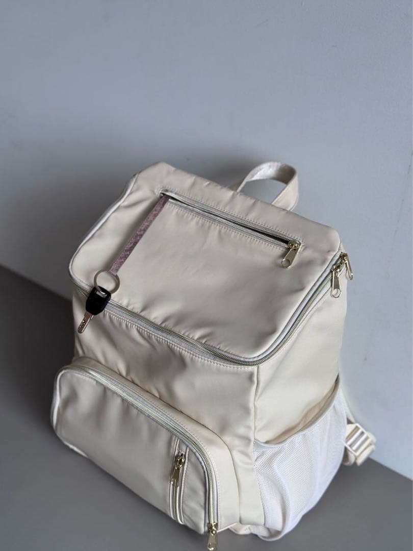 数量限定完売品】はあちゅう 二階建てリュック コラボリュック