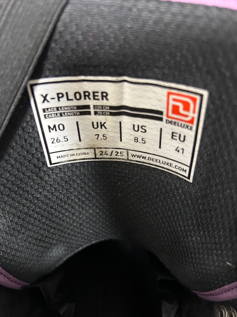 24-25 ディーラックス エクスプローラー 26.5cm