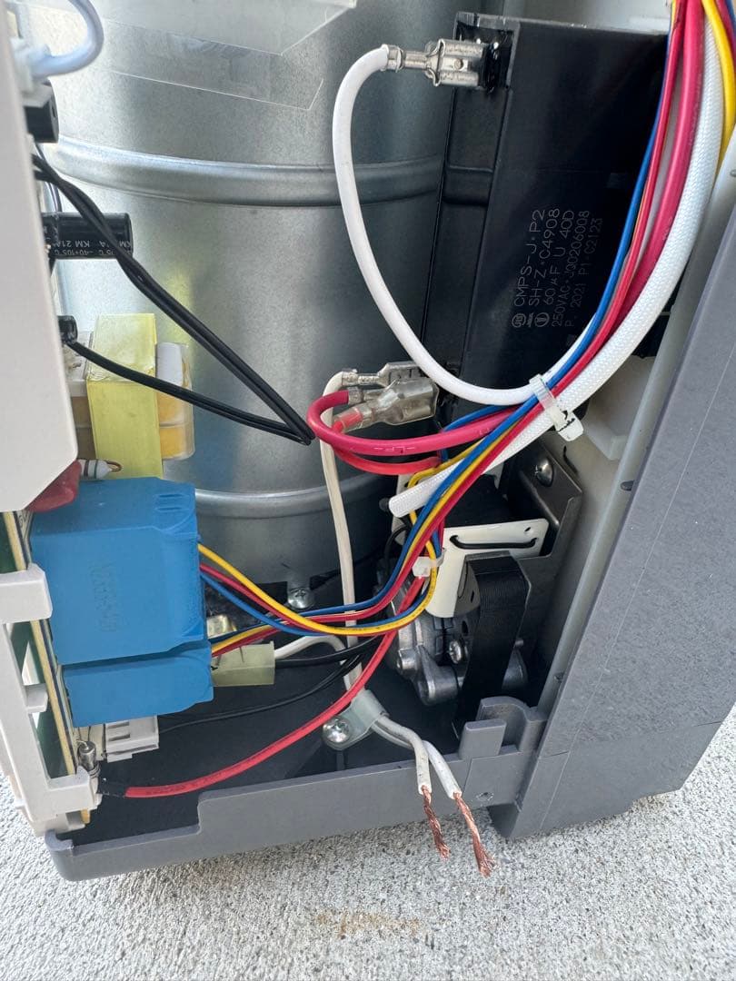 KOIZUMI ウインド形冷房専用形名KAW -1906 訳ありジャンク品