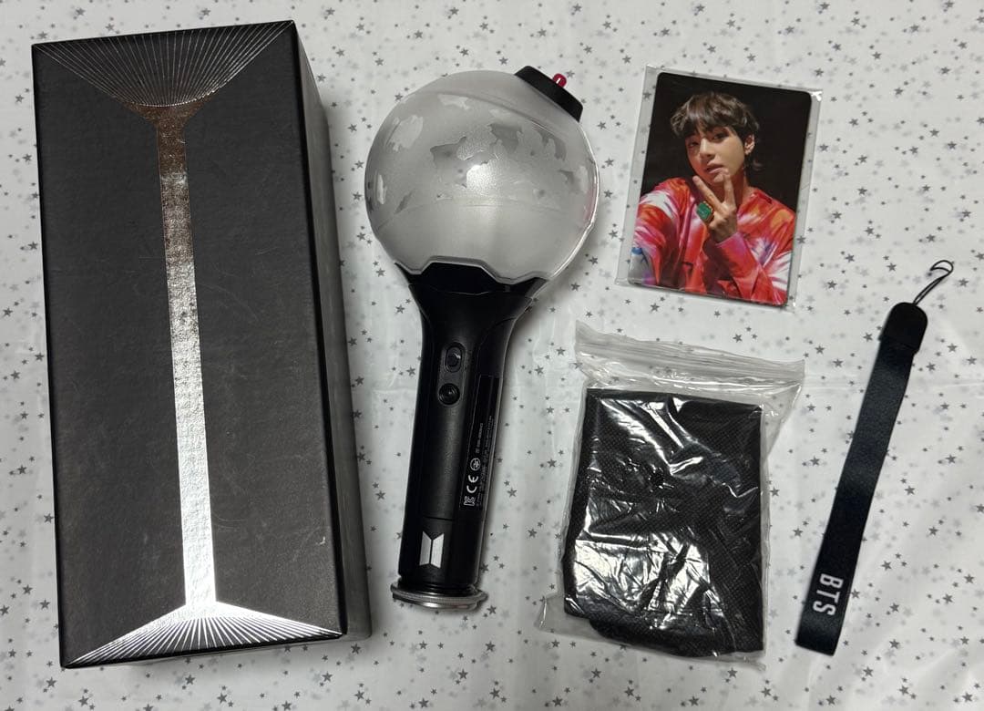 BTS 公式ペンライト LIGHT STICK 4点セット