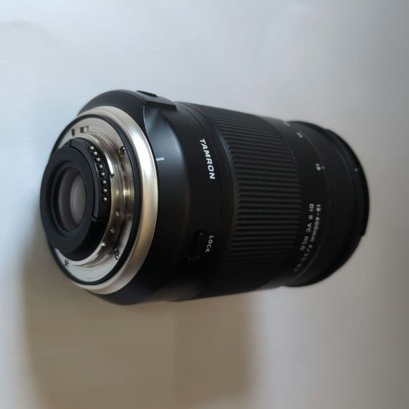 タムロン 18-400mm F/3.5-6.3 Di II VC HLD ニコン