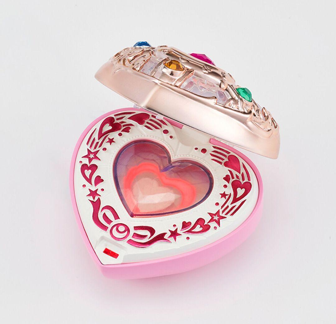 美少女戦士セーラームーン ミラクルシャイニーシリーズ コズミックハートコンパクト