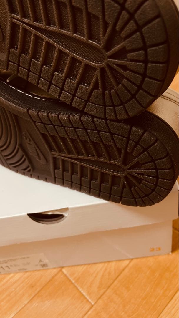 NIKE AIR JORDAN 1 LOW (W) シルバー　28.5cm