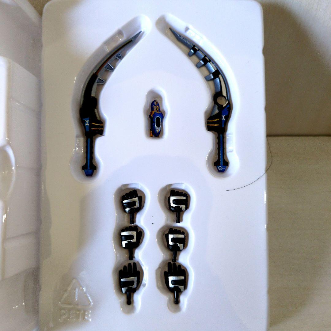 s.h.Figuarts(真骨彫製法）仮面ライダーカブト＆ガタック　2体セット