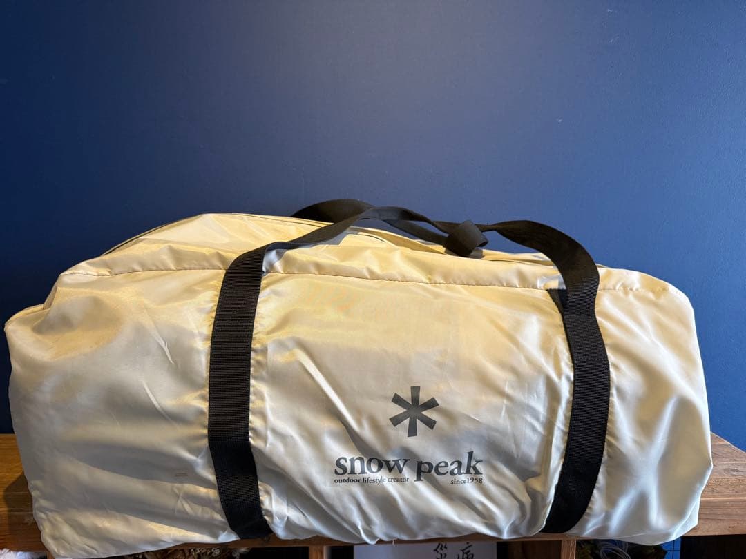  peak リビングシェルロングProアイボリー キャンパー必見！スノーピークのリビングシェルロングPro.アイボリーが