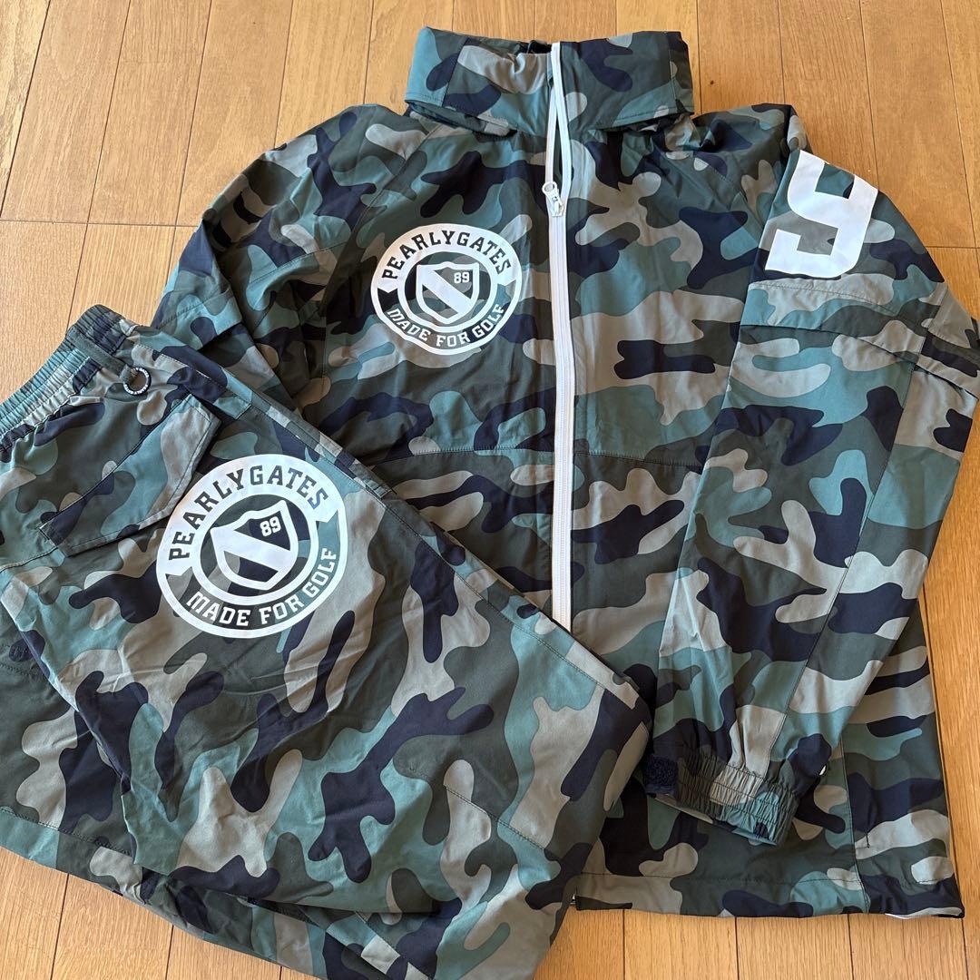 パーリーゲイツレインウェア　カモフラ　4 未使用 美品】レインウェア パーリーゲイツ 迷彩 カモフラ 上下セット