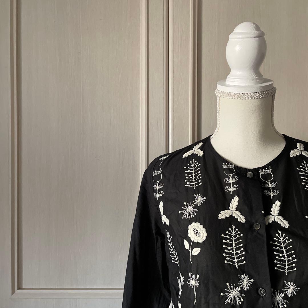 @/@/@/74/80/S/@ ROSEBUD ローズバッド 花柄 ブラウス