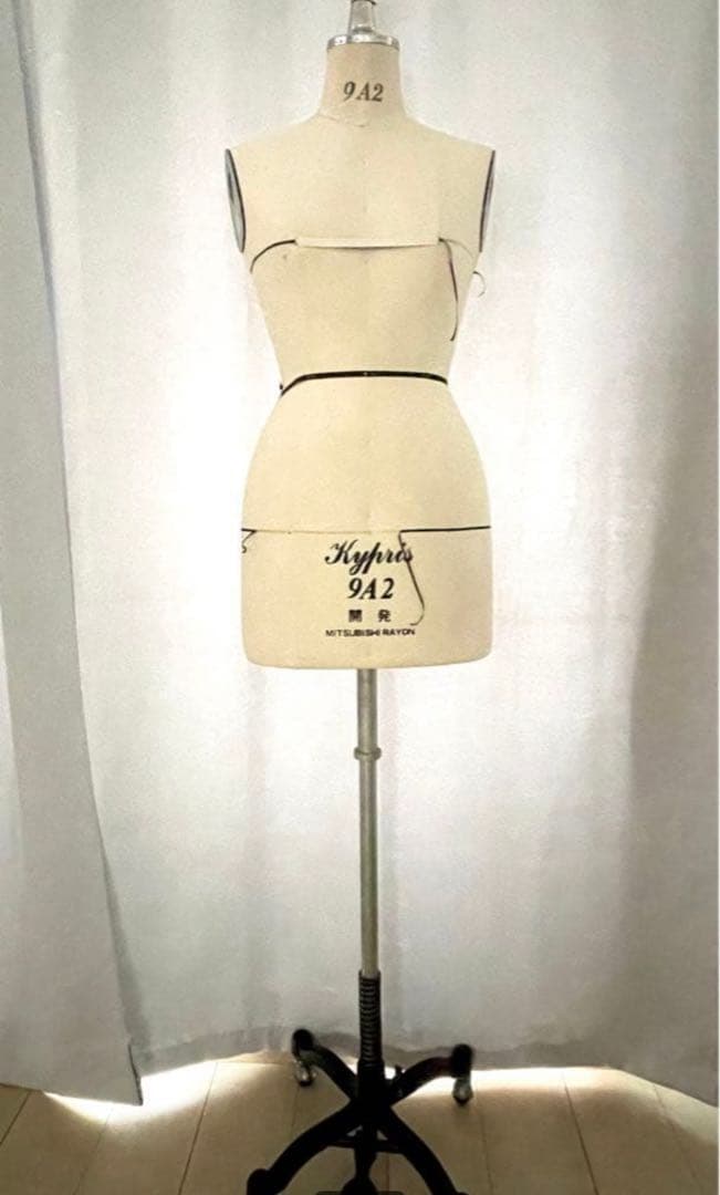 Kypris 942 マネキン (Mitsubishi Rayon製) - メルカリ
