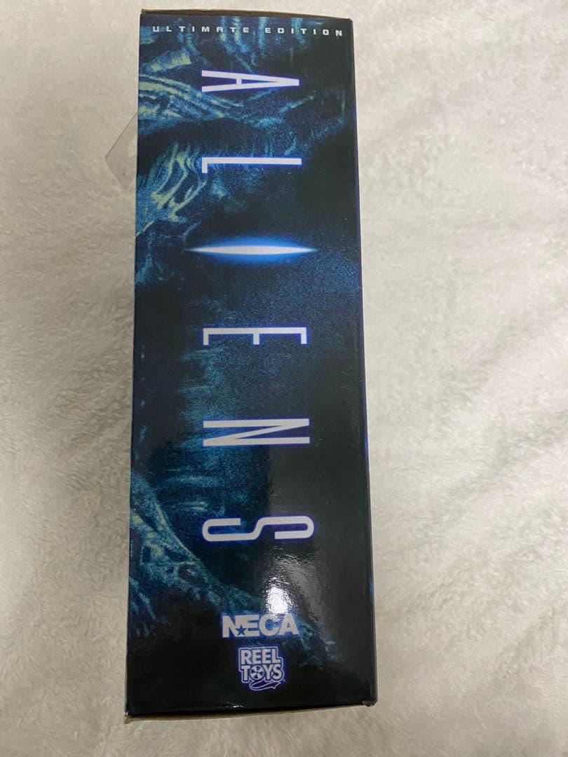 NECA ネカ アルティメット ウォーリー エイリアン プレデター