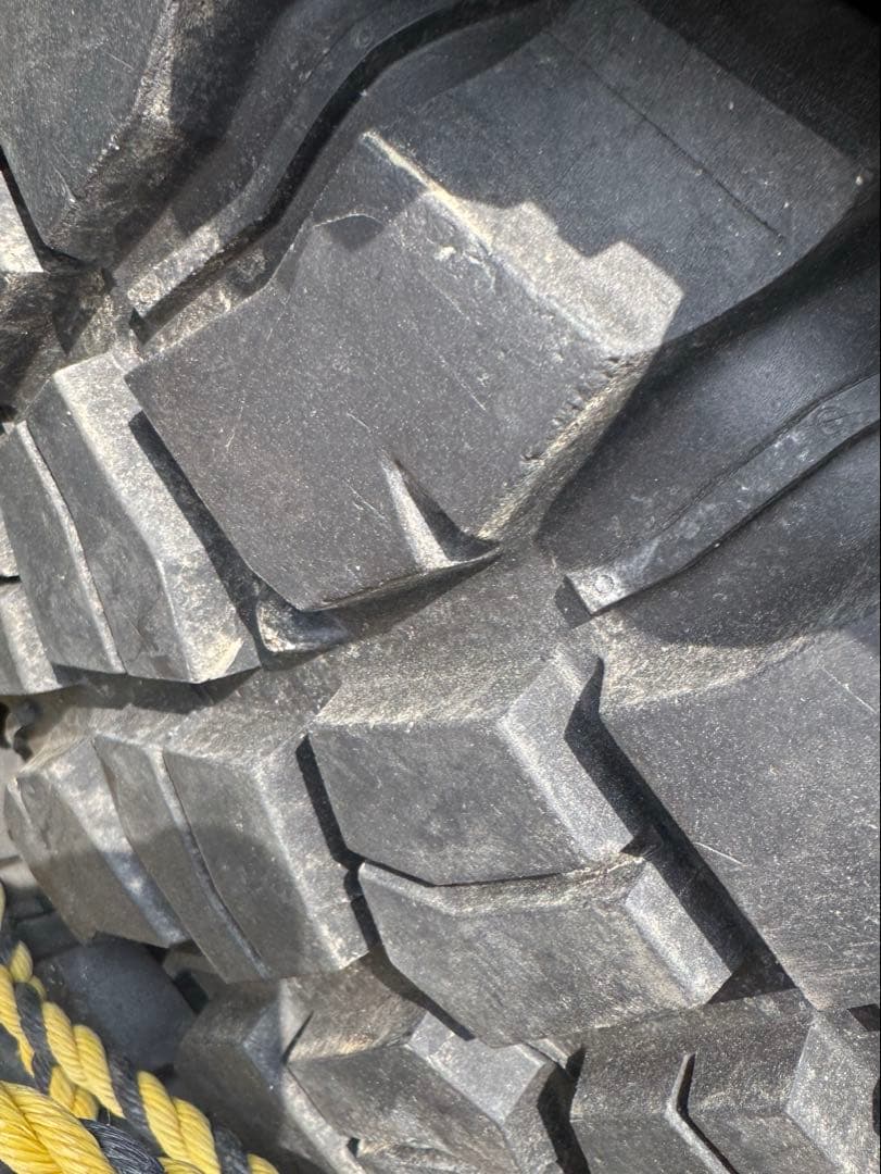 ちょめみ様現物確認) BFgoodrich km3 225/75R16 4本 - メルカリ