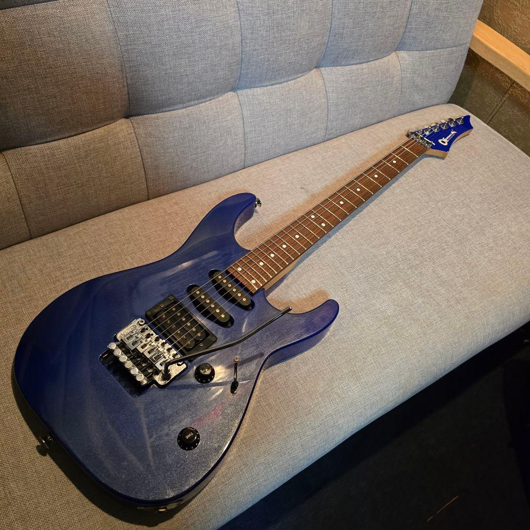 Charvel CDS-045 ブルー エレキギター