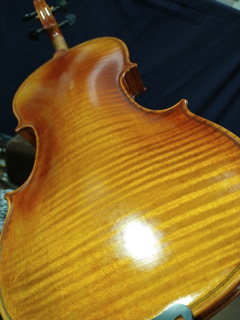 新品 オイルニス バイオリン 1ピース最高美しいトラ目メープルバック