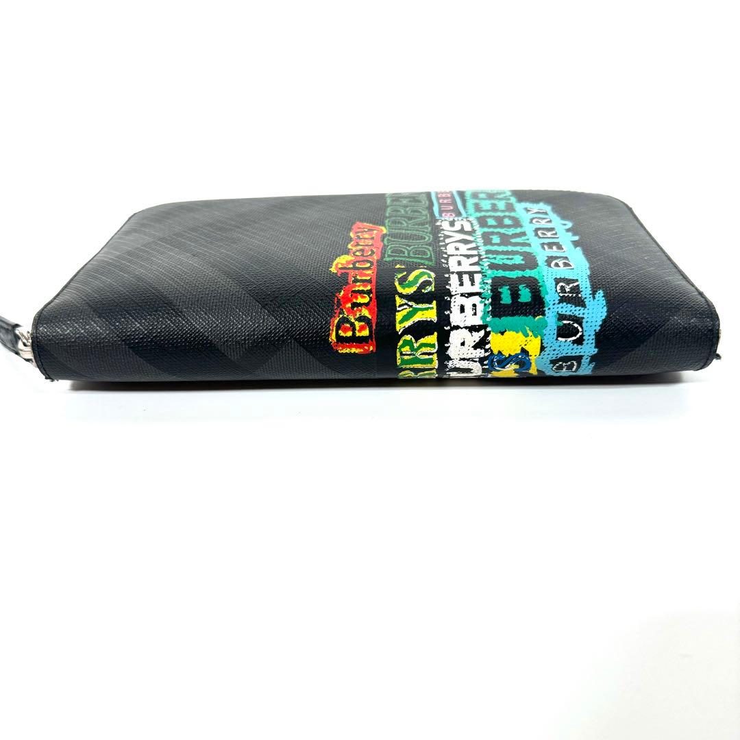 バーバリー ラウンドファスナー 長財布 オーガナイザー グラフティ 黒